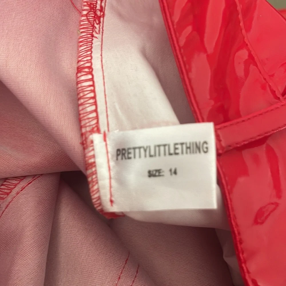 PRETTY little THING  metalic red color Hi-RISE  Size 14” Womens pants - Picture 14 of 15